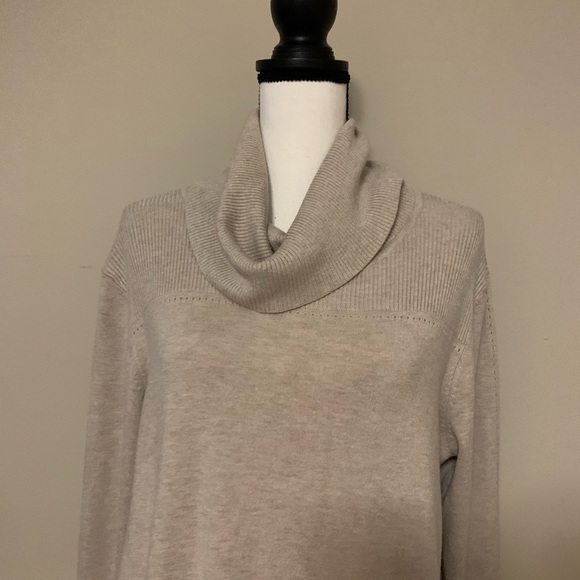 Tribal Women's Cowl Neck Sweater - Light Oatmeal Cream color size large euc - Picture 2 of 6
